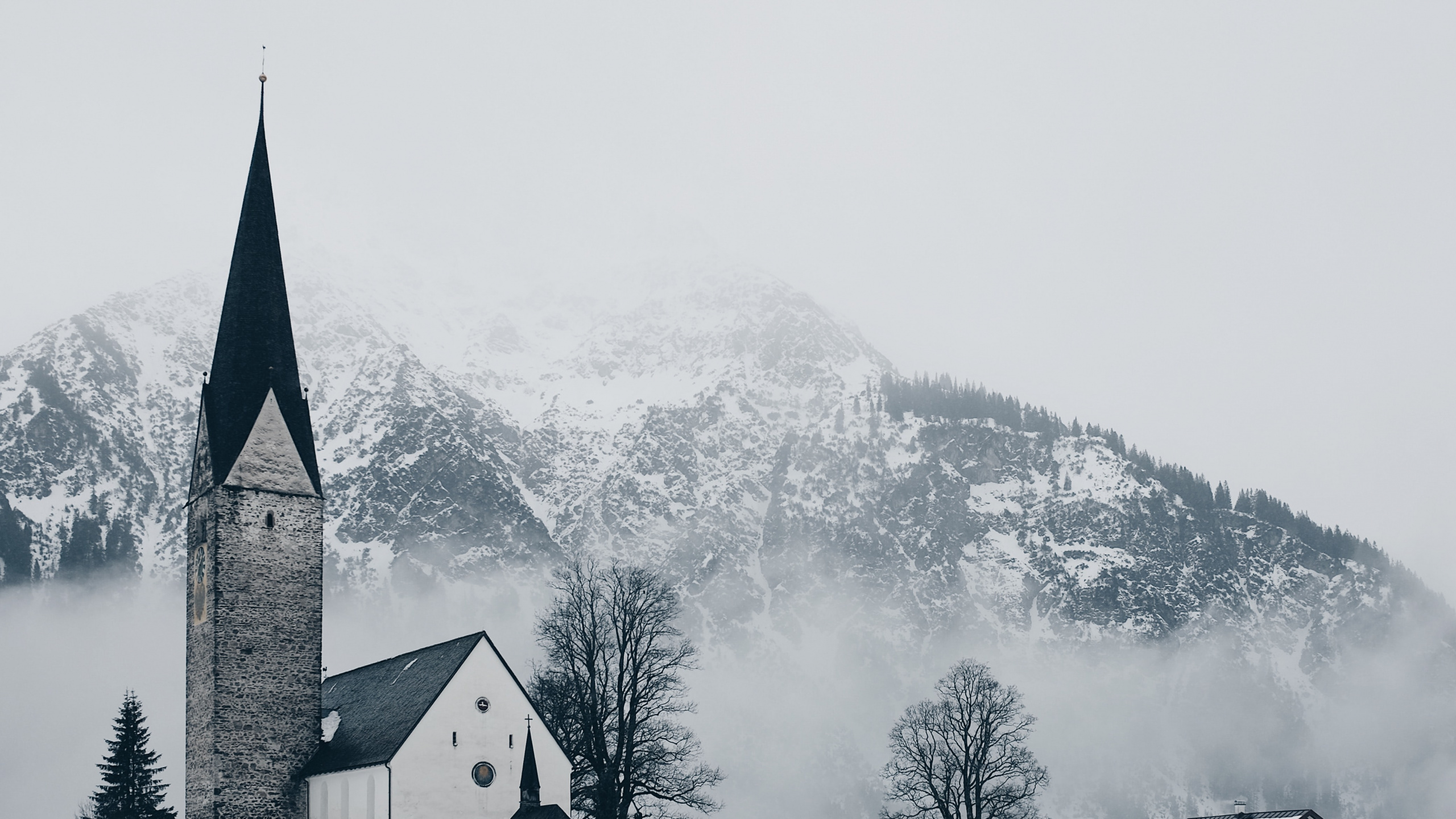 Winter, Schnee, Gebäude, Naturlandschaft, Baum. Wallpaper in 2560x1440 Resolution