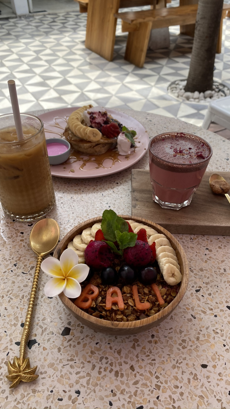 Bali, Dessert, Breakfast, Brunch, Meal. Wallpaper in 750x1334 Resolution