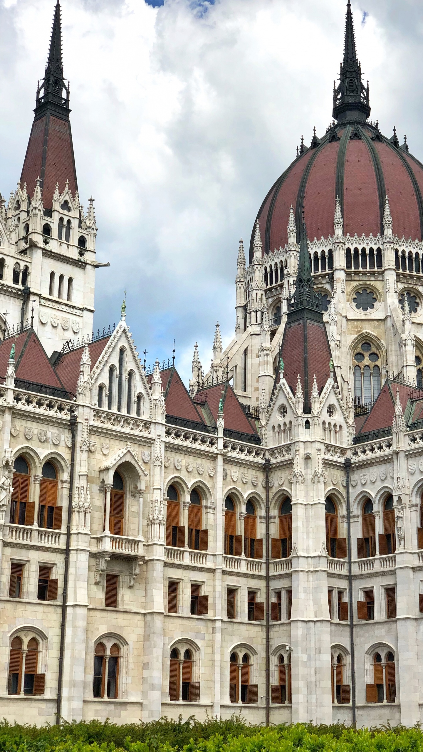 Budapest, Hungarian Parliament Building, Nature, Mountainous Landforms, Architecture. Wallpaper in 1440x2560 Resolution