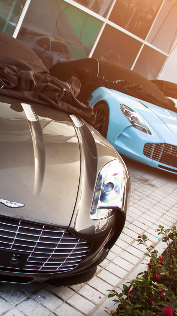 Mercedes Benz Clase c Blanco. Wallpaper in 750x1334 Resolution