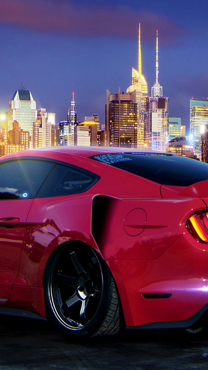 Roter Ferrari 458 Italia Nachts Auf Der Straße Geparkt Street. Wallpaper in 720x1280 Resolution