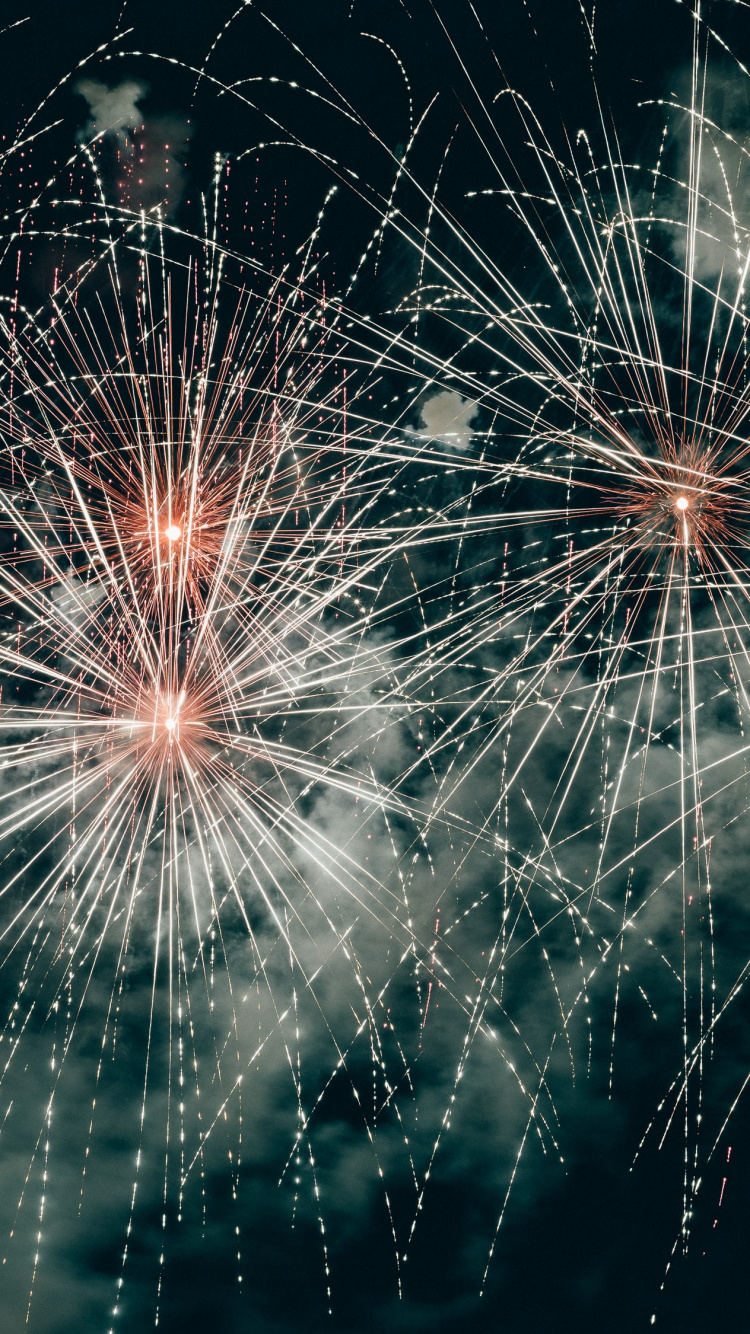 Fireworks, New Years Eve, Nature, New Years Day, Event. Wallpaper in 750x1334 Resolution