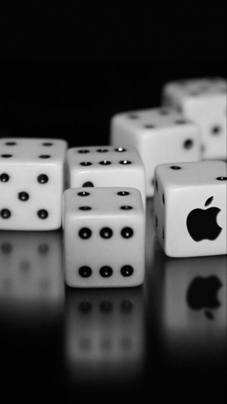 Apple, 室内游戏和体育运动, 白色, 黑色的, 骰子游戏 壁纸 750x1334 允许
