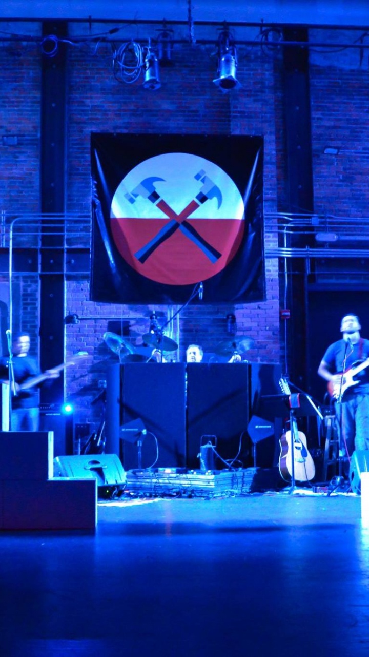 Bühne, Veranstaltung, Music Venue, Blau, Licht. Wallpaper in 720x1280 Resolution