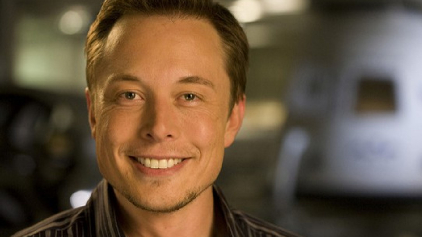 Elon Musk, Face, Facial Expression, Forehead, Smile. Wallpaper in 1366x768 Resolution