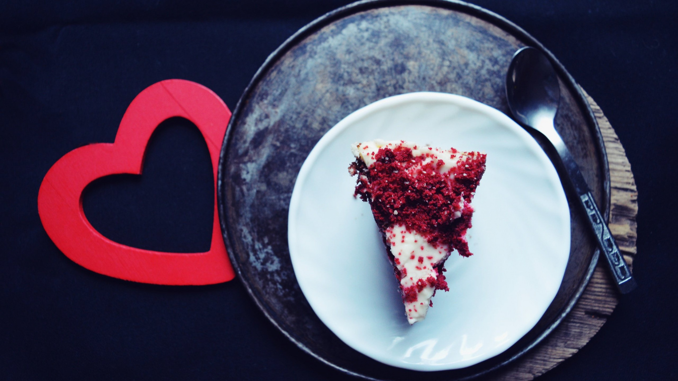 Dessert, Bakery, Cream, Cupcake, Torte. Wallpaper in 1366x768 Resolution