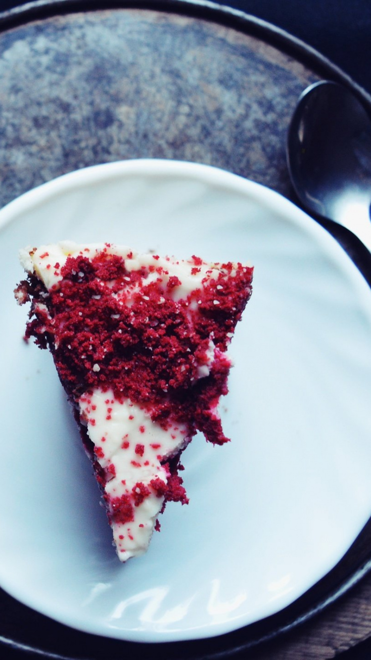 Dessert, Bakery, Cream, Cupcake, Torte. Wallpaper in 750x1334 Resolution