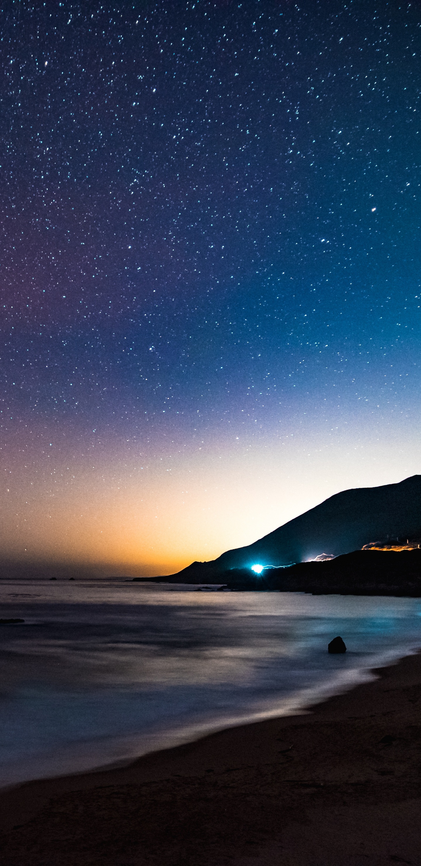 Silhouette of Mountain Near Body of Water During Night Time. Wallpaper in 1440x2960 Resolution