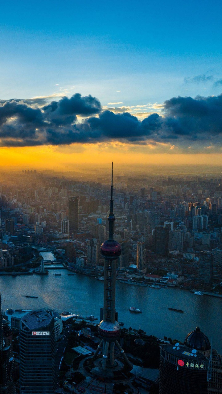City Skyline Under Blue Sky During Daytime. Wallpaper in 720x1280 Resolution
