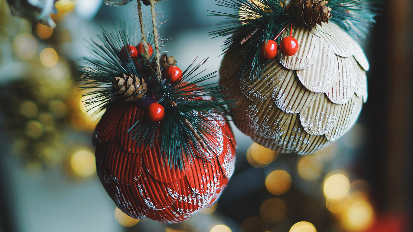 Neujahr, Weihnachten, Christmas Ornament, Baum, Verzierung. Wallpaper in 1366x768 Resolution