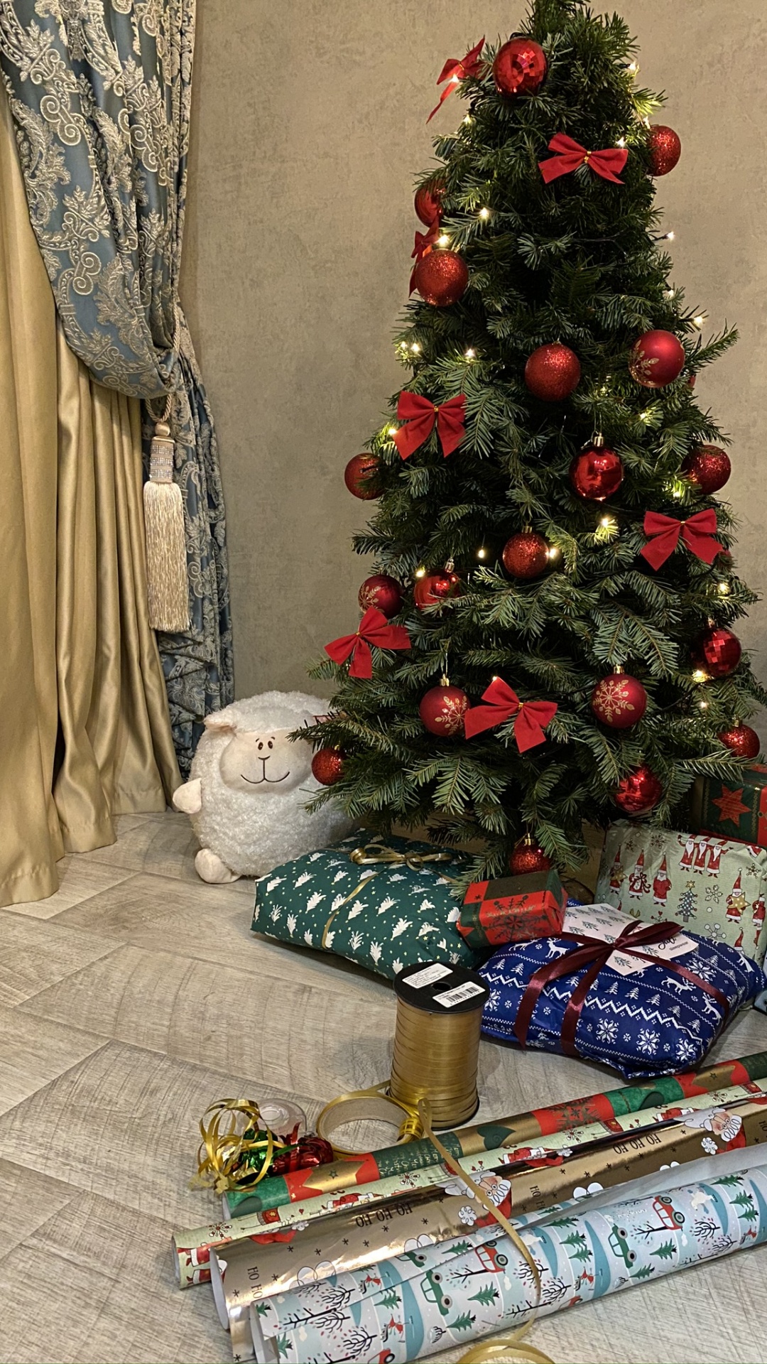 Weihnachtsbaum, Weihnachten, Baum, Innenarchitektur, Zimmer. Wallpaper in 1080x1920 Resolution