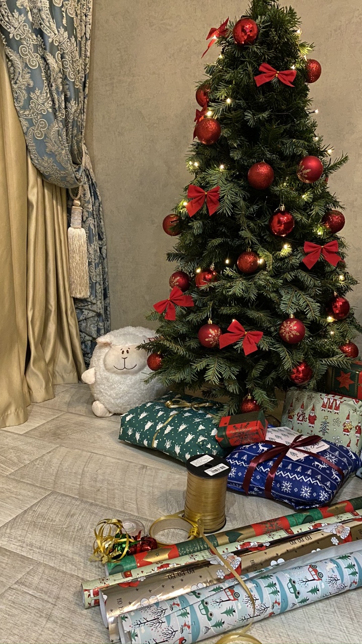 Weihnachtsbaum, Weihnachten, Baum, Innenarchitektur, Zimmer. Wallpaper in 720x1280 Resolution