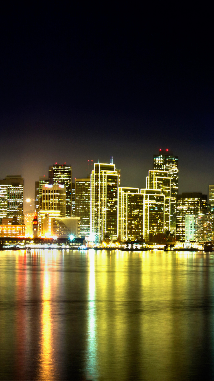 Skyline Der Stadt Bei Nacht Night. Wallpaper in 750x1334 Resolution