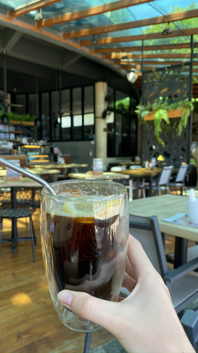 葡萄酒杯, 葡萄酒, 咖啡馆, 饮具, 家具 壁纸 750x1334 允许