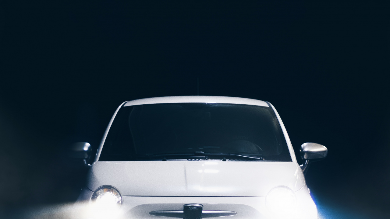 White Car in a Dark Room. Wallpaper in 1280x720 Resolution