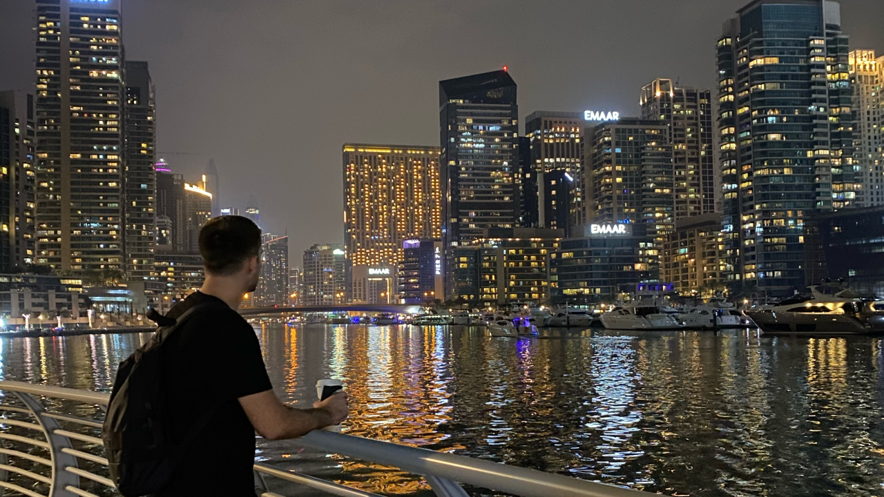 反射, 塔块, 人类的身体, 大都会, 城市 壁纸 1280x720 允许