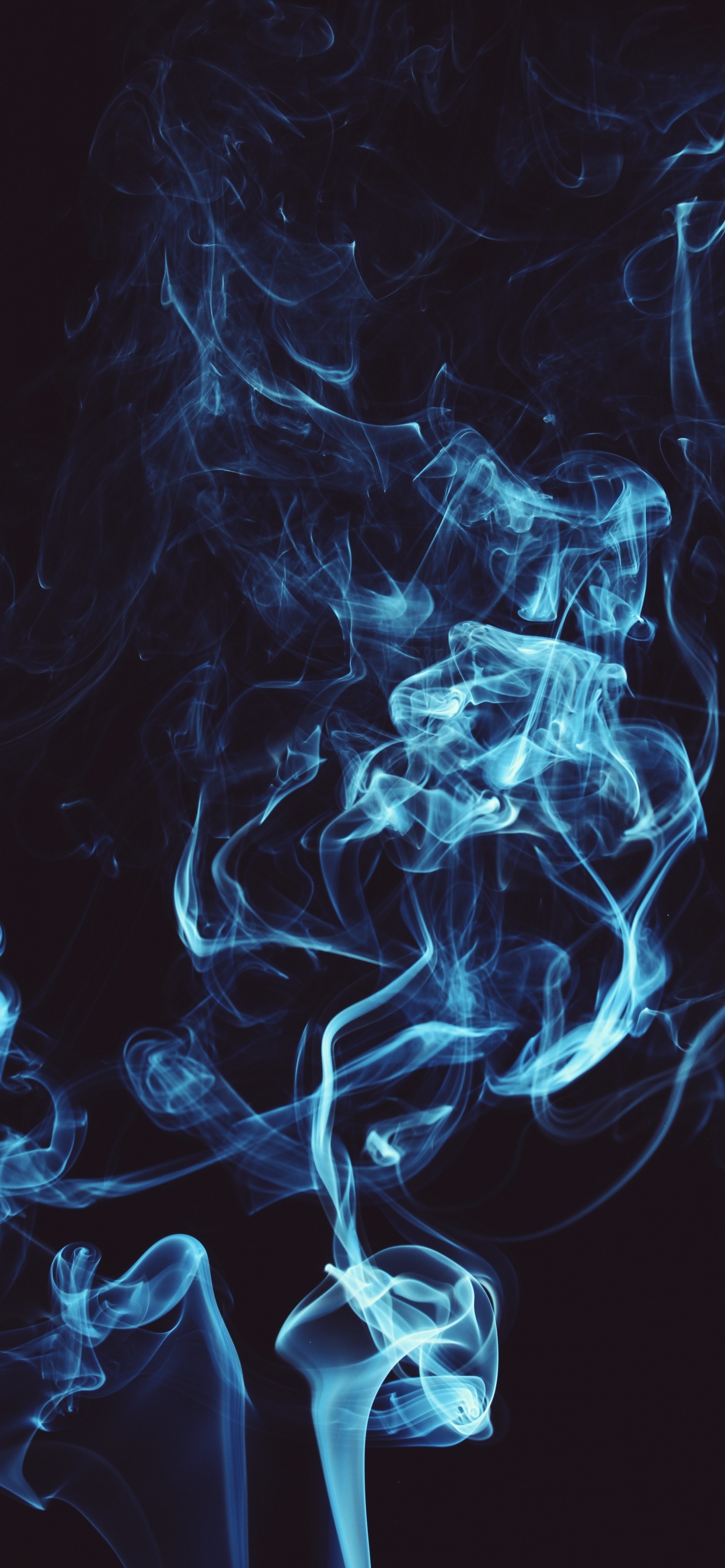 Blue and White Smoke Illustration. Wallpaper in 1242x2688 Resolution