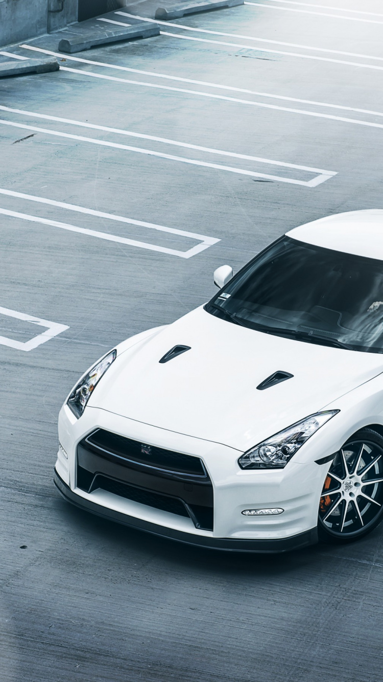 White Porsche 911 on Road. Wallpaper in 750x1334 Resolution