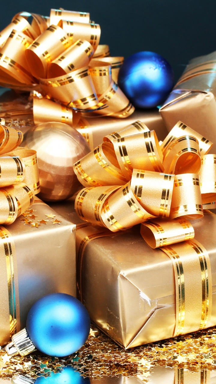 Gold, Metall, Weihnachtsdekoration, Christmas Ornament, Schatz. Wallpaper in 720x1280 Resolution