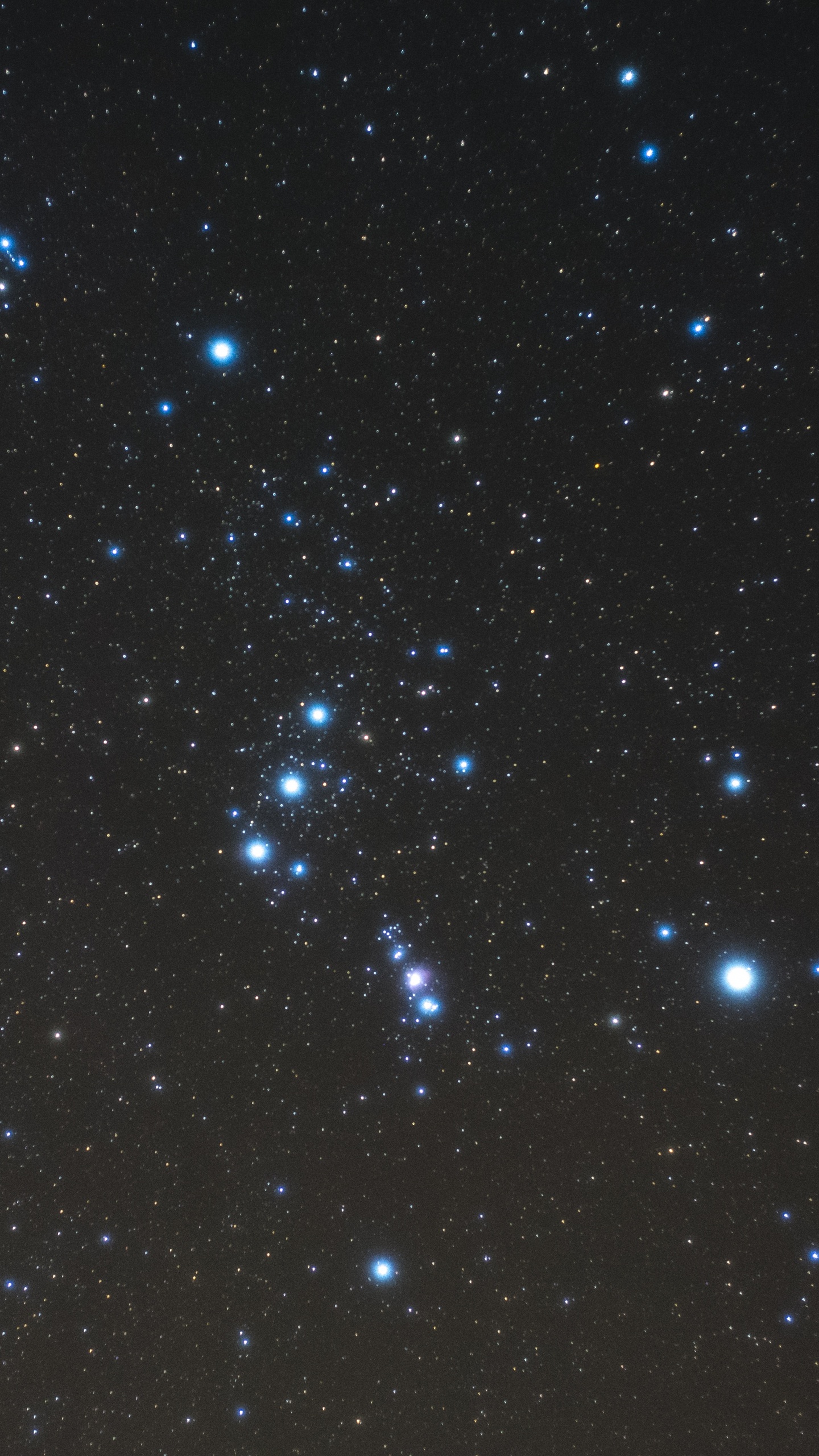 Étoiles Blanches et Bleues Dans le Ciel. Wallpaper in 1440x2560 Resolution