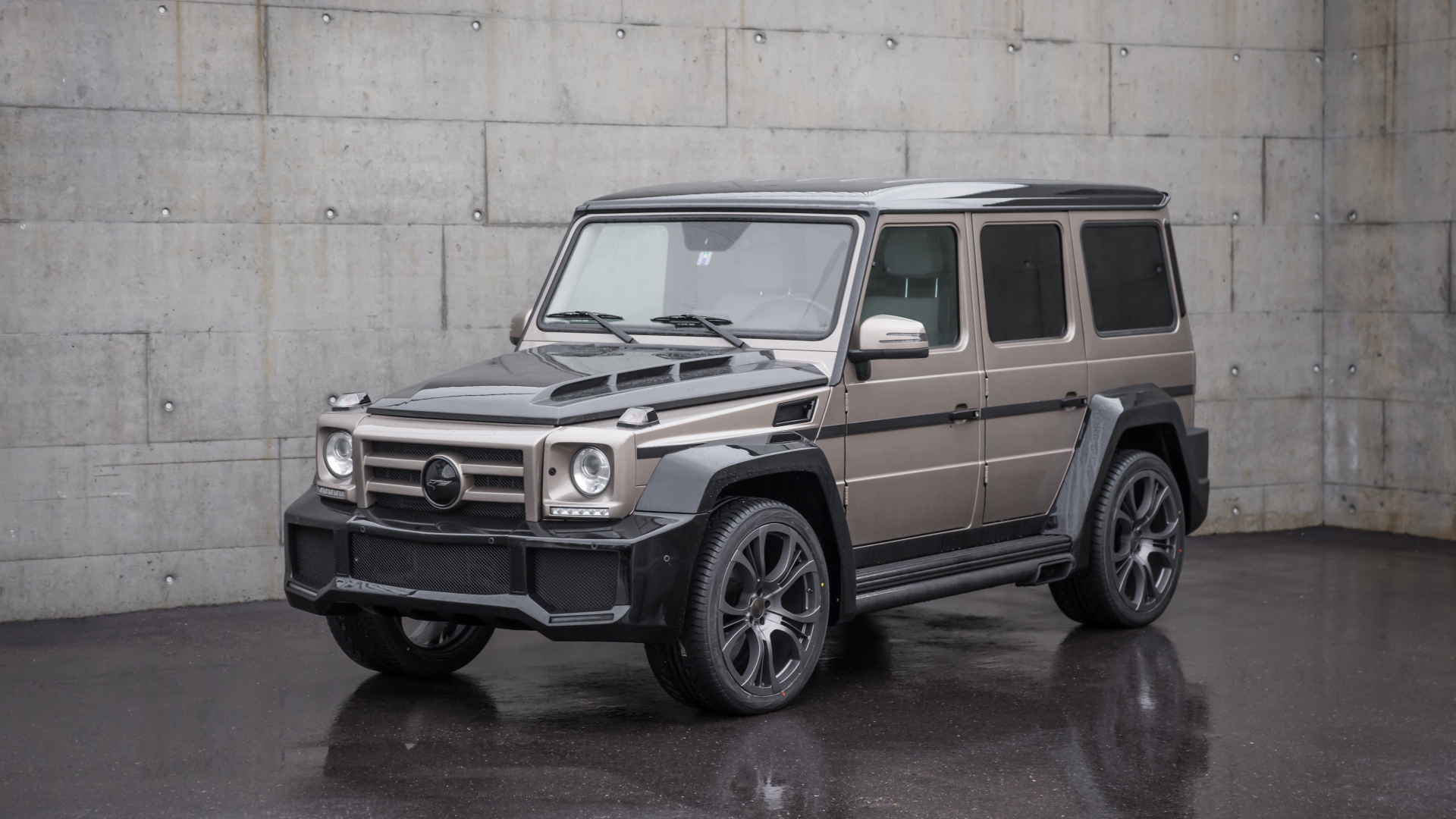 Brown and Black Suv Parked Beside White Wall. Wallpaper in 1920x1080 Resolution