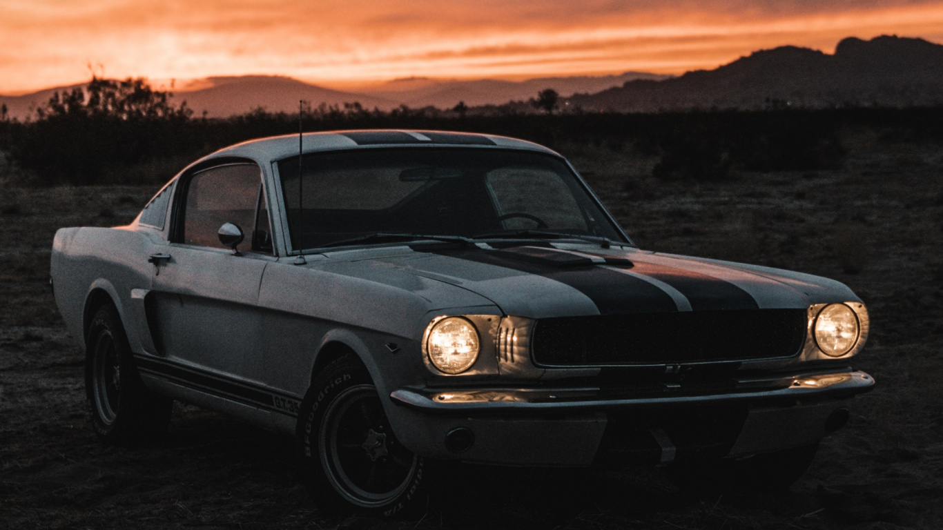 Reflexion, Car, Cloud, Tire, Rad. Wallpaper in 1366x768 Resolution