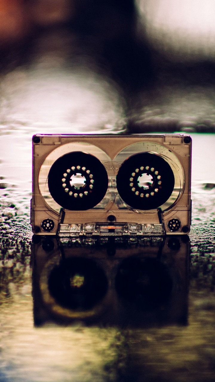 Réflexion, Eau, Compact Cassette, Dessin, Obscurité. Wallpaper in 720x1280 Resolution