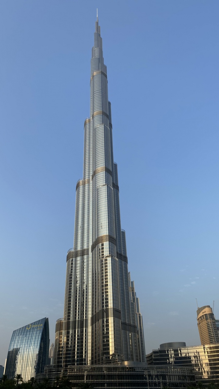 Dubaï, Burj Khalifa, Gratte-ciel, Hôtel à Shangri-la, la Journée. Wallpaper in 720x1280 Resolution