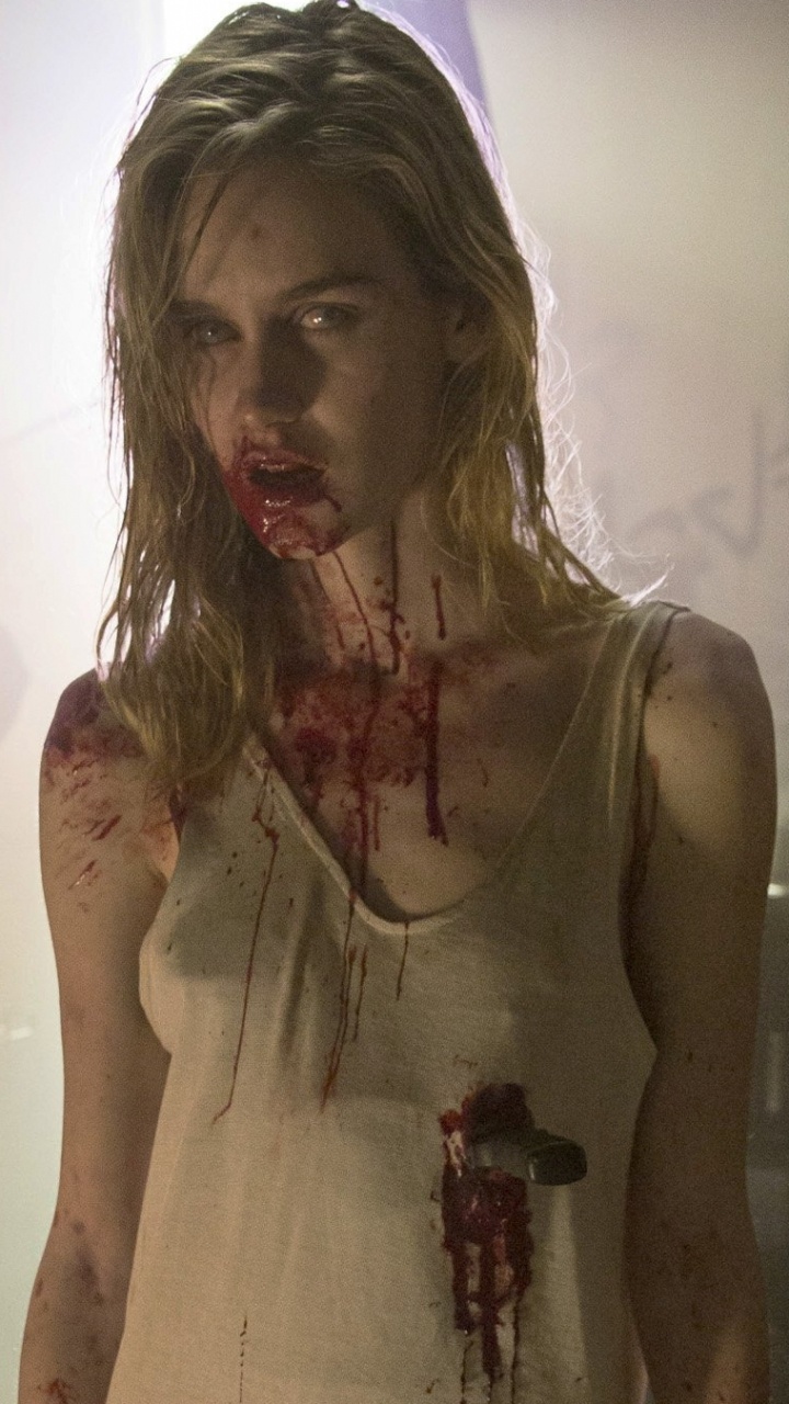 Frau im Weißen Tanktop. Wallpaper in 720x1280 Resolution