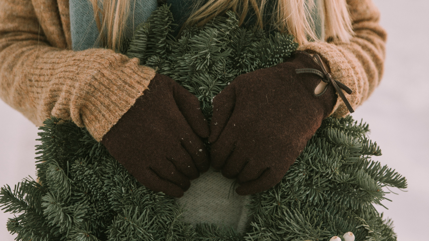 Wreath, Floral Design, Brown, Flower, Bouquet. Wallpaper in 1366x768 Resolution