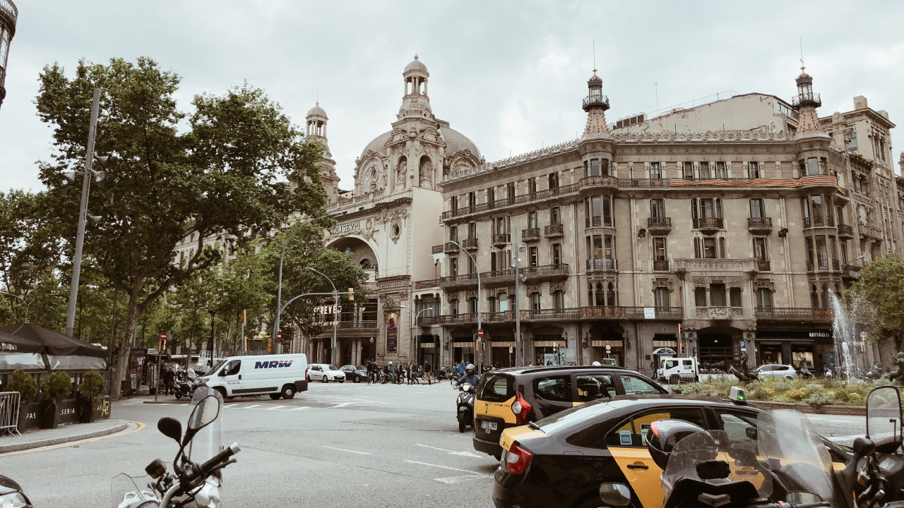 Espanya, Street, Dome, Alloy Wheel, Byzantine Architecture. Wallpaper in 1280x720 Resolution