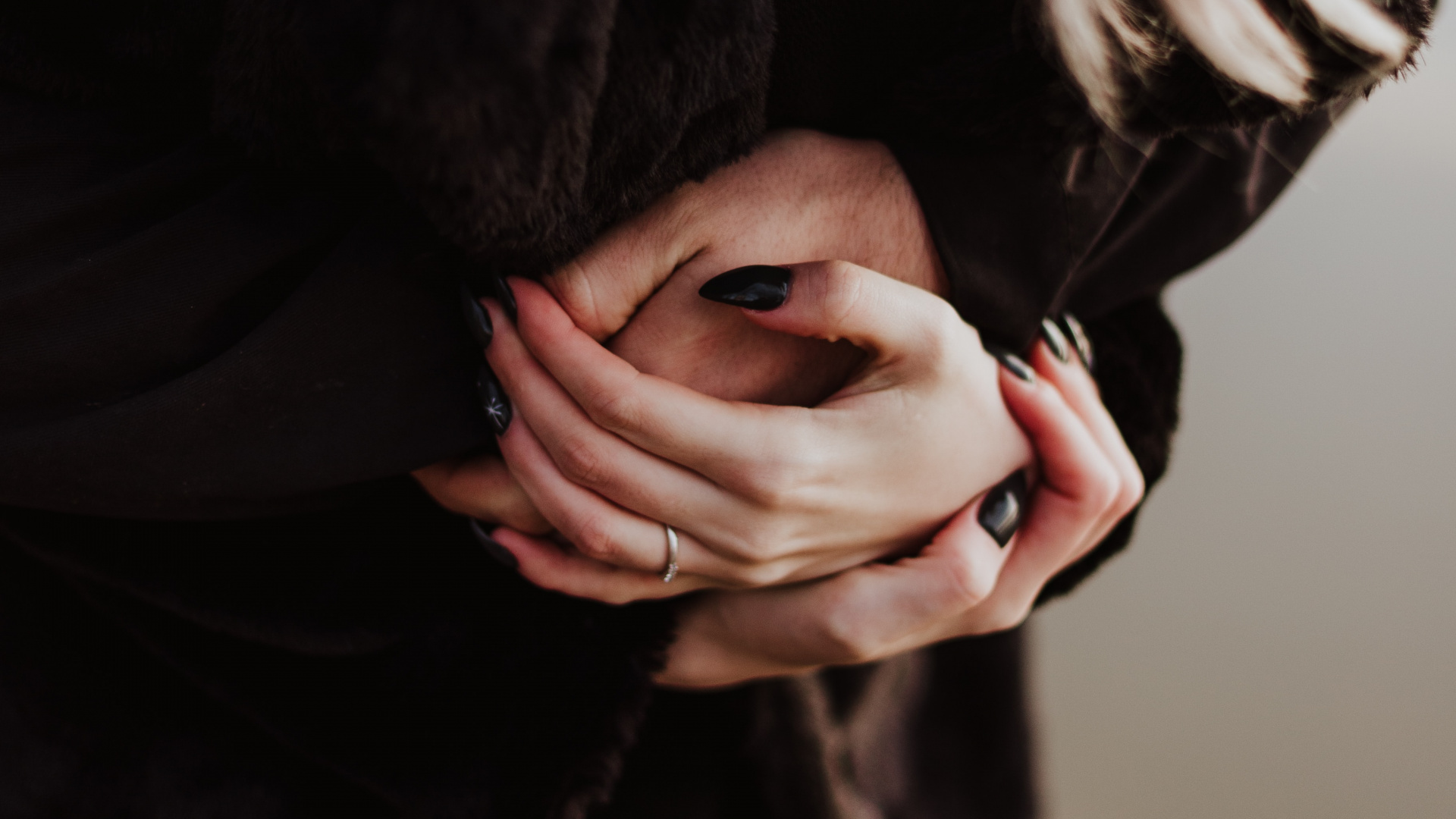 Woman in Black Long Sleeve Shirt Covering Her Face. Wallpaper in 1920x1080 Resolution
