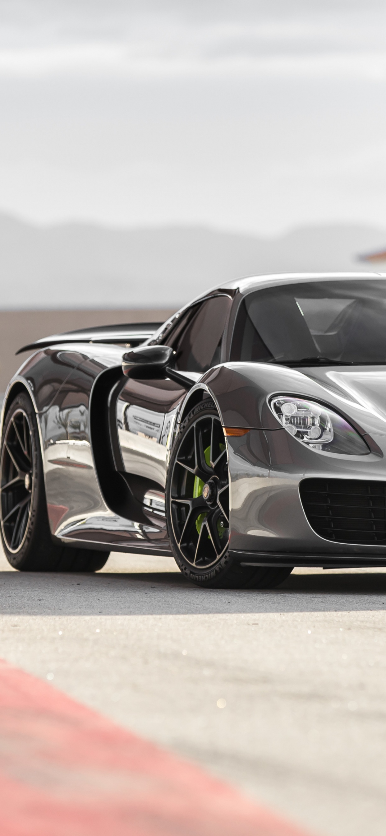 Porsche 918 Spyder, Porsche, Porsche 911 Gt3, Supercar, Coup. Wallpaper in 1242x2688 Resolution