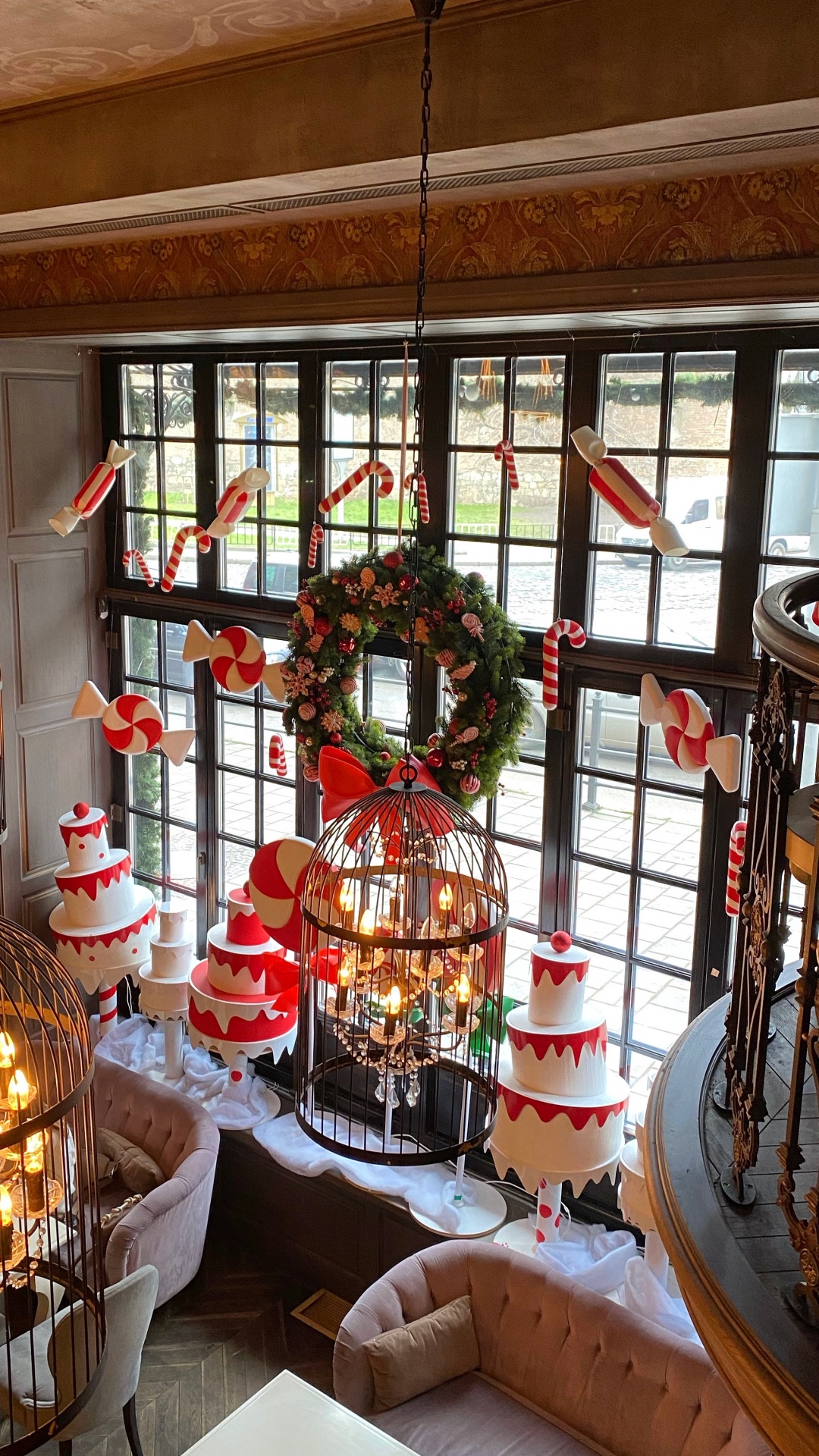 Fenster, Innenarchitektur, Leuchte, Beleuchtung Zubehör, Laterne. Wallpaper in 1080x1920 Resolution