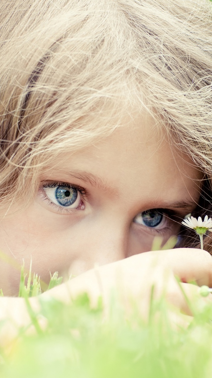 Face, Blond, Grass, Eye, Child. Wallpaper in 720x1280 Resolution