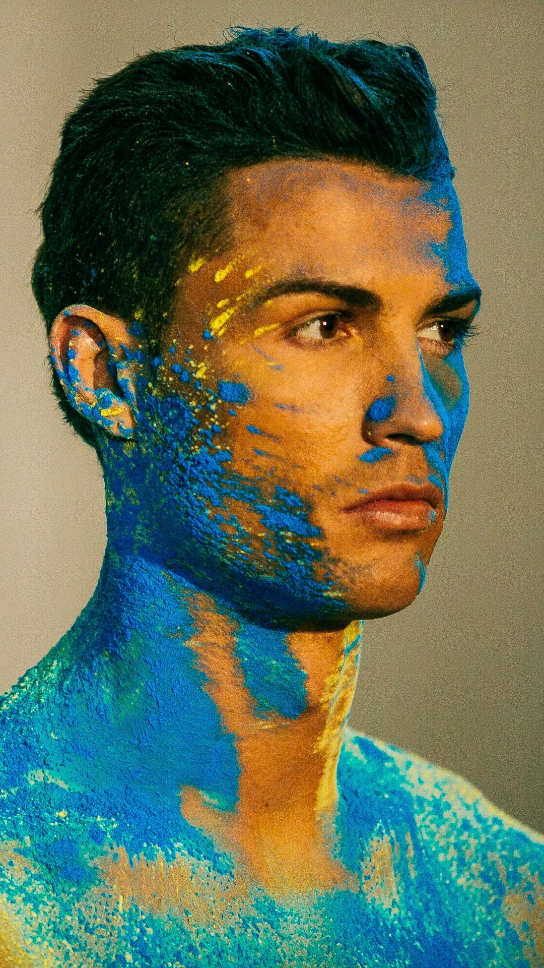 Homme en Chemise à Col Rond Bleu et Blanc. Wallpaper in 1080x1920 Resolution