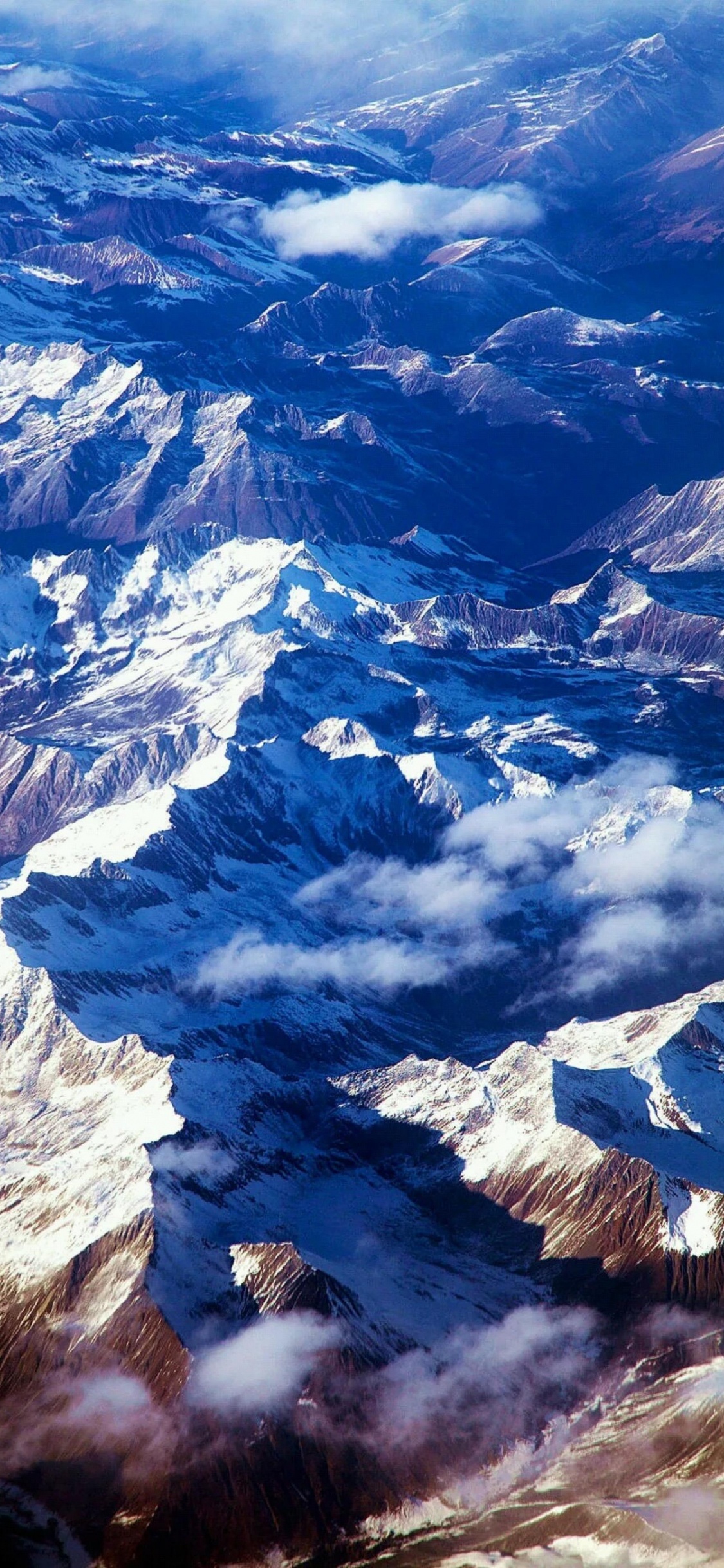 Les Ressources en Eau, Neige, Paysage Naturel, Highland, Calotte de Glace. Wallpaper in 1125x2436 Resolution