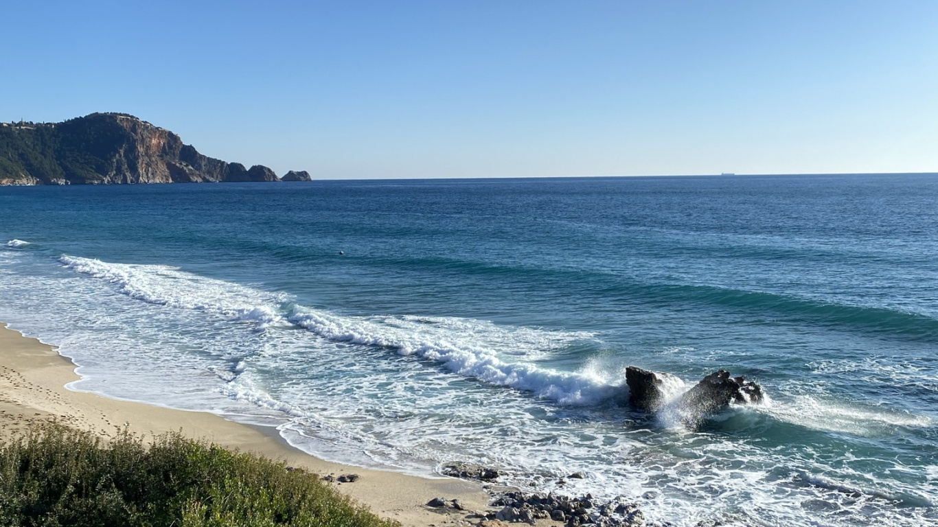 Kleopatra Beach, Coast, Water, Cloud, Natural Landscape. Wallpaper in 1366x768 Resolution