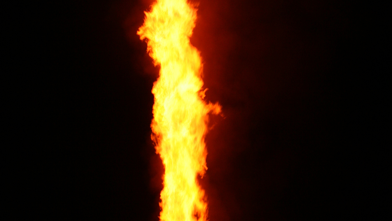 Orange and Yellow Lightning in Dark Room. Wallpaper in 1280x720 Resolution