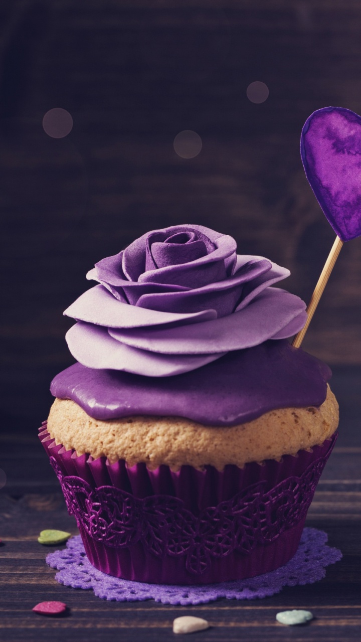 Cupcake, Kuchen, Dessert, Creme, Purpur. Wallpaper in 720x1280 Resolution