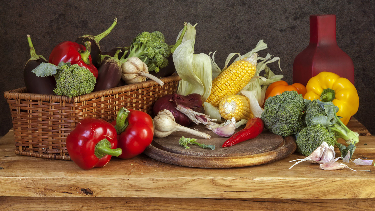 Yellow Corn Red Bell Pepper and Green Vegetable on Brown Wooden Chopping Board. Wallpaper in 1280x720 Resolution