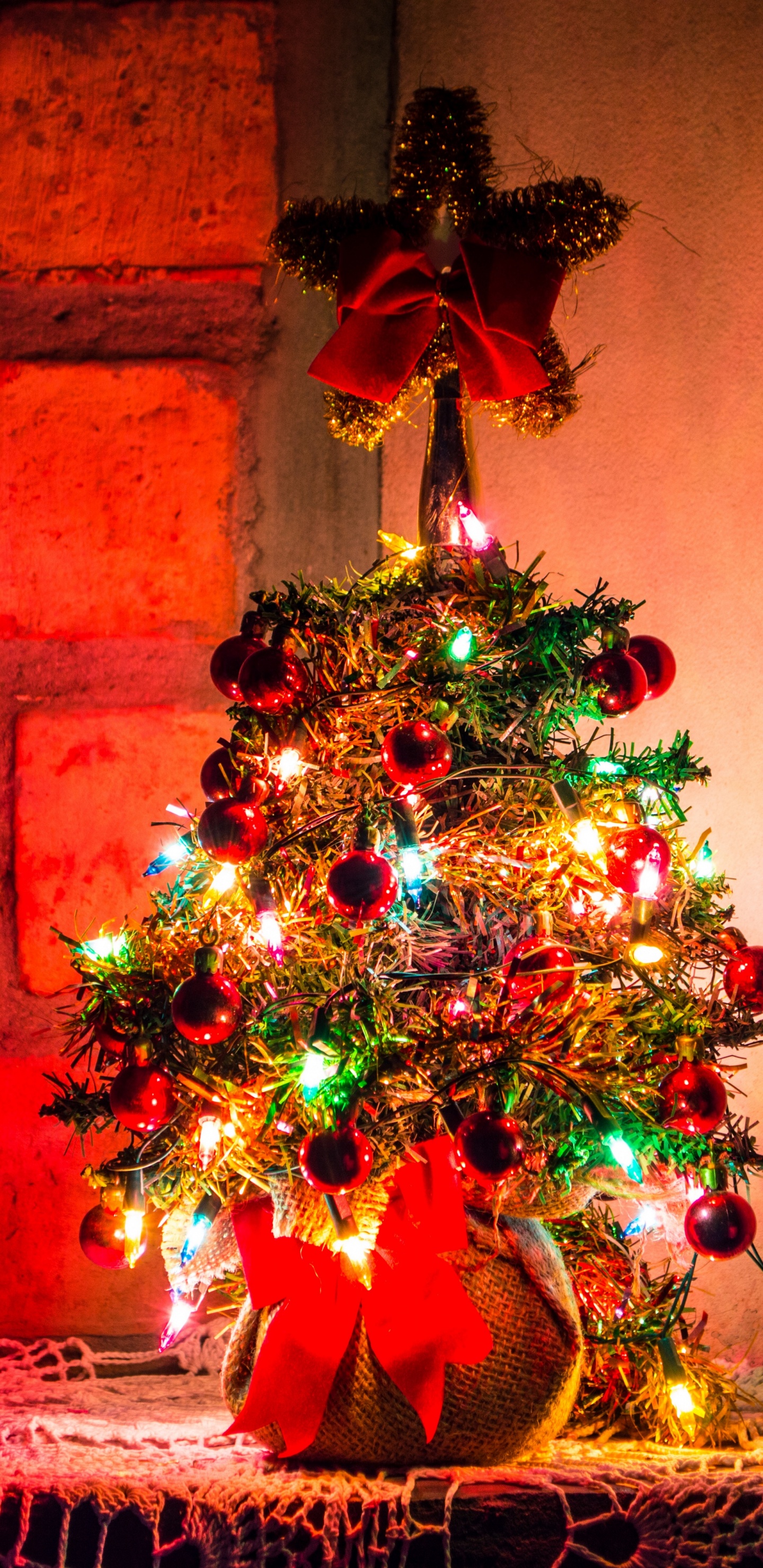 圣诞节那天, 圣诞装饰, 圣诞树, 新的一年, 圣诞节的装饰品 壁纸 1440x2960 允许