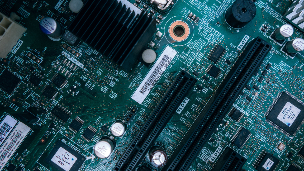 Placa de Circuito Verde y Negro. Wallpaper in 1280x720 Resolution