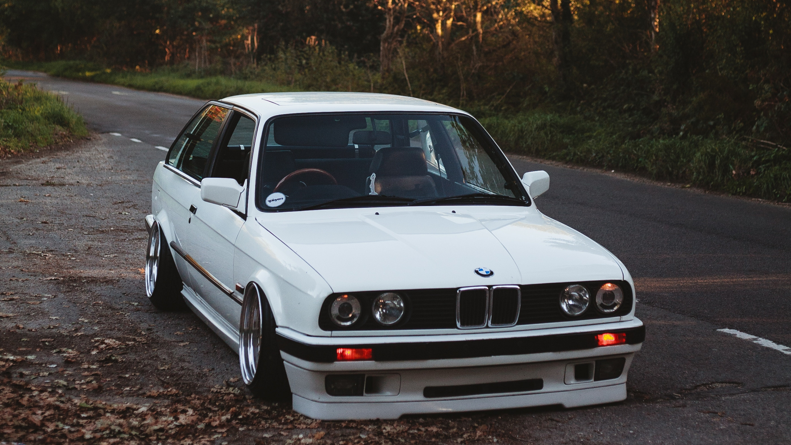 White Bmw m 3 on Road During Daytime. Wallpaper in 2560x1440 Resolution
