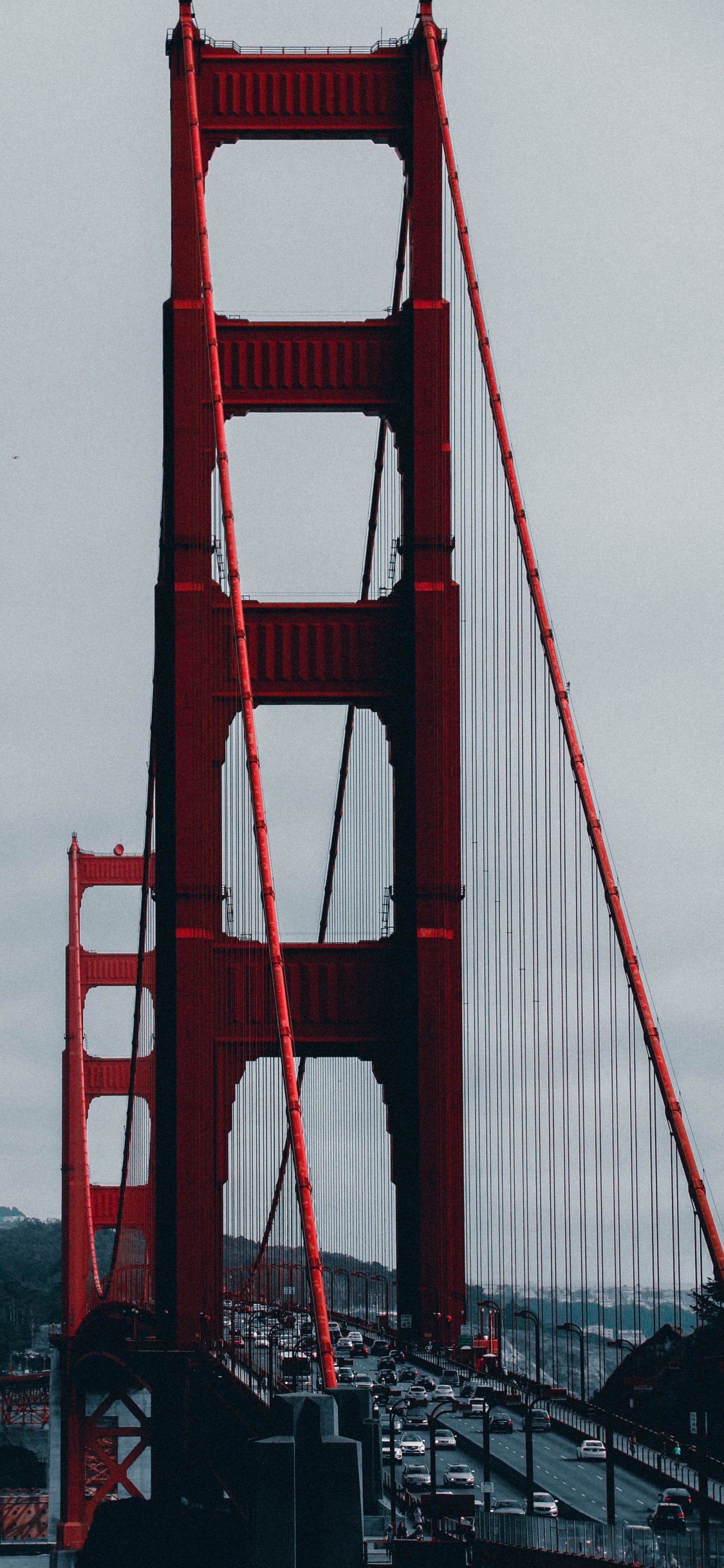 Pont du Portail Doré San Francisco. Wallpaper in 1125x2436 Resolution