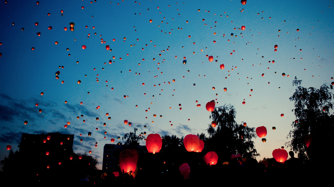 Sky Lantern, Lantern, Blue, Red, Night. Wallpaper in 1280x720 Resolution