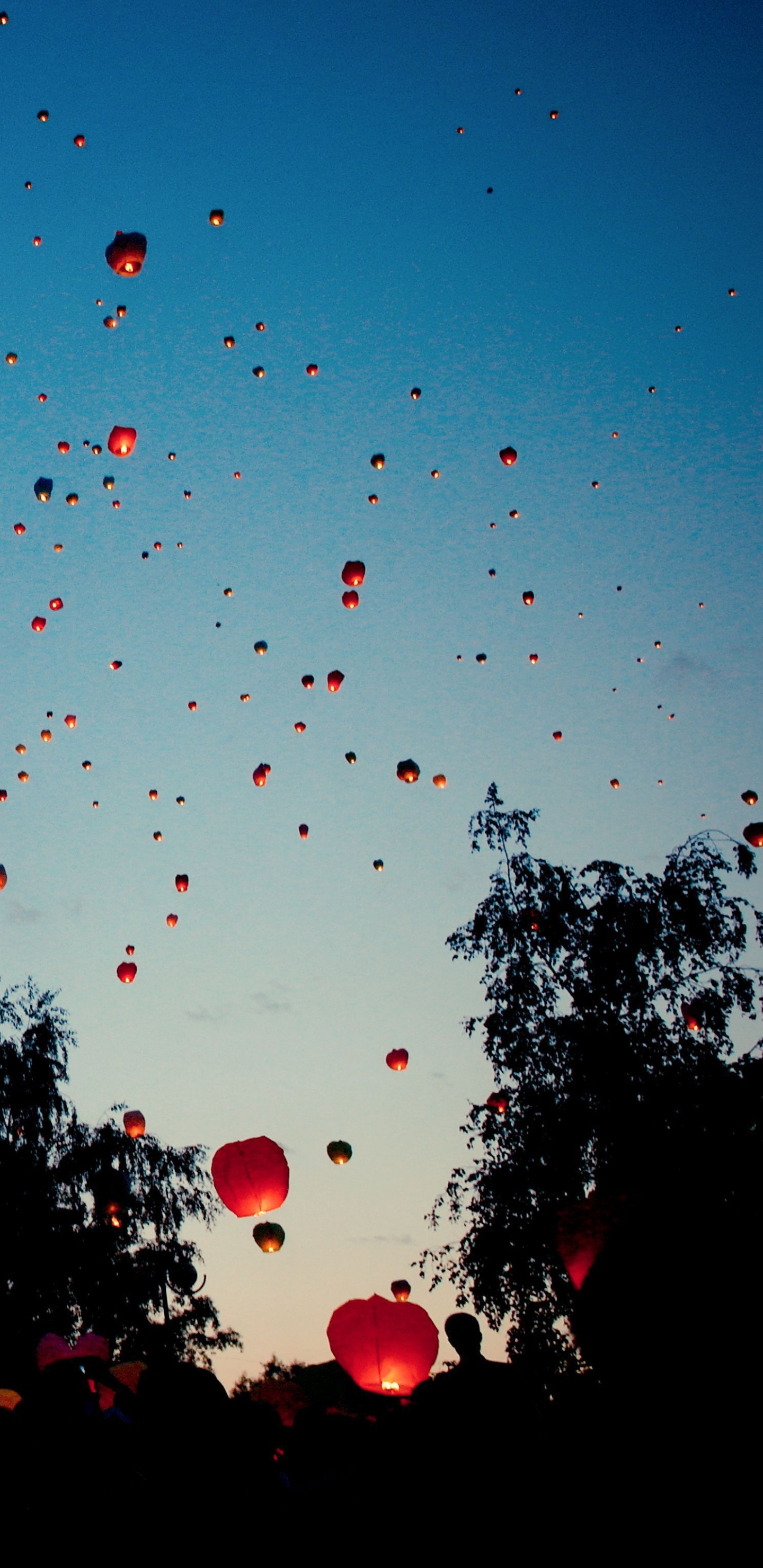 Sky Lantern, Lantern, Blue, Red, Night. Wallpaper in 1440x2960 Resolution