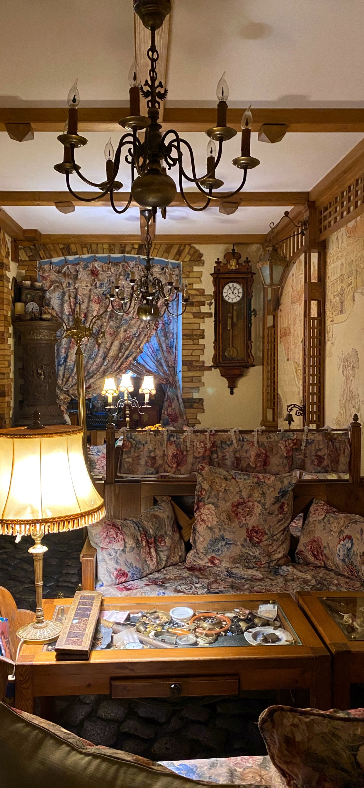 Salon, Éclairage, Design D'intérieur, Chambre, Plafonnier. Wallpaper in 1242x2688 Resolution