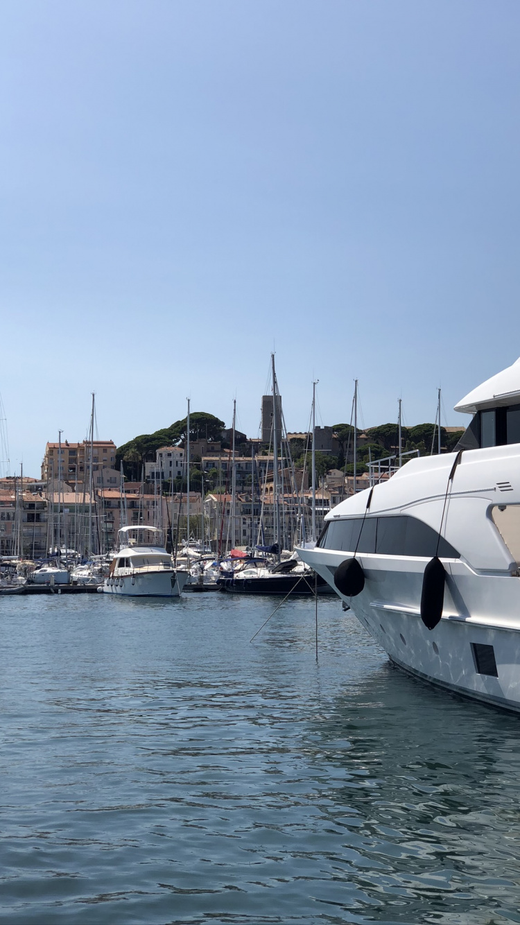 Marina, Wasser-Transport, Fähre, Boot, Superyacht. Wallpaper in 750x1334 Resolution