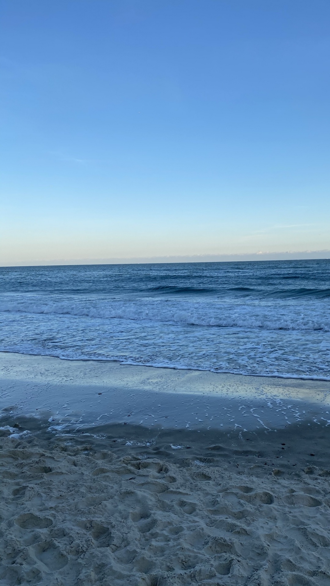 Sea, Hotel Morski Briag, Beach, Body of Water, Fluid. Wallpaper in 1080x1920 Resolution